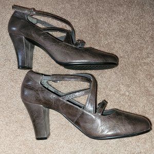 Aerosoles Gray Pewter Strappy Pumps Heels 9